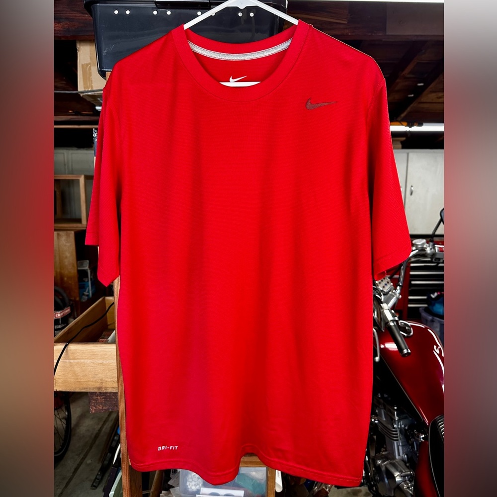 Mens Large Nike Running Dri Fit T Shirt Red